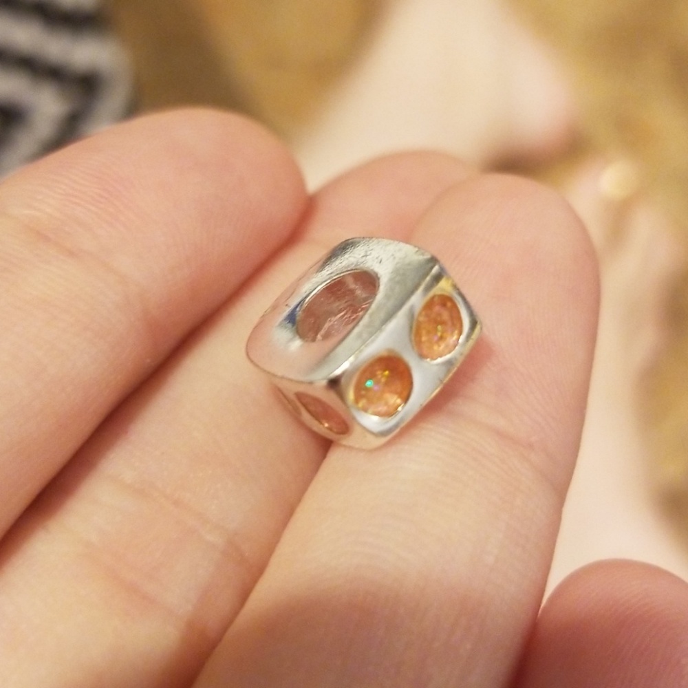 Square orange dot glitter bead